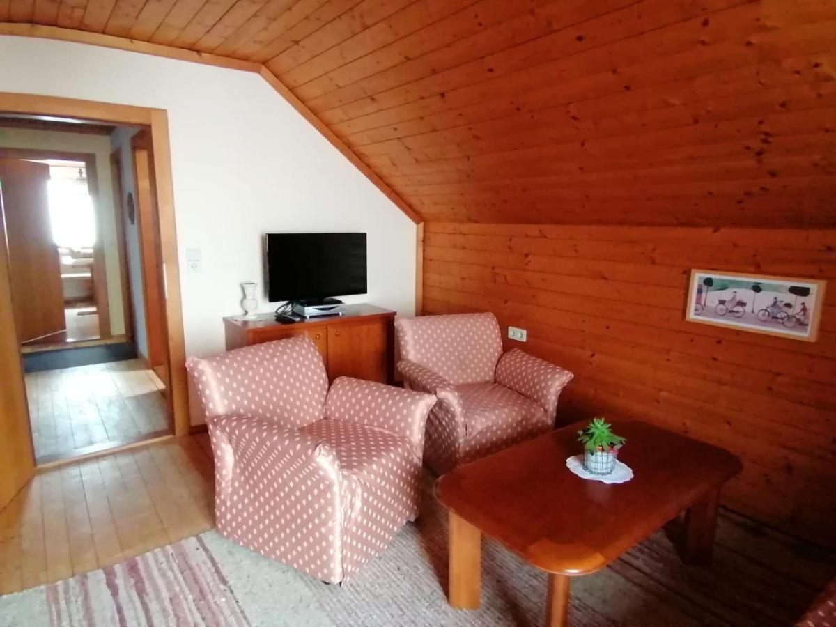 Sonnenplatz Appartment Ploninger Landhaus 巴德小基希海姆 外观 照片